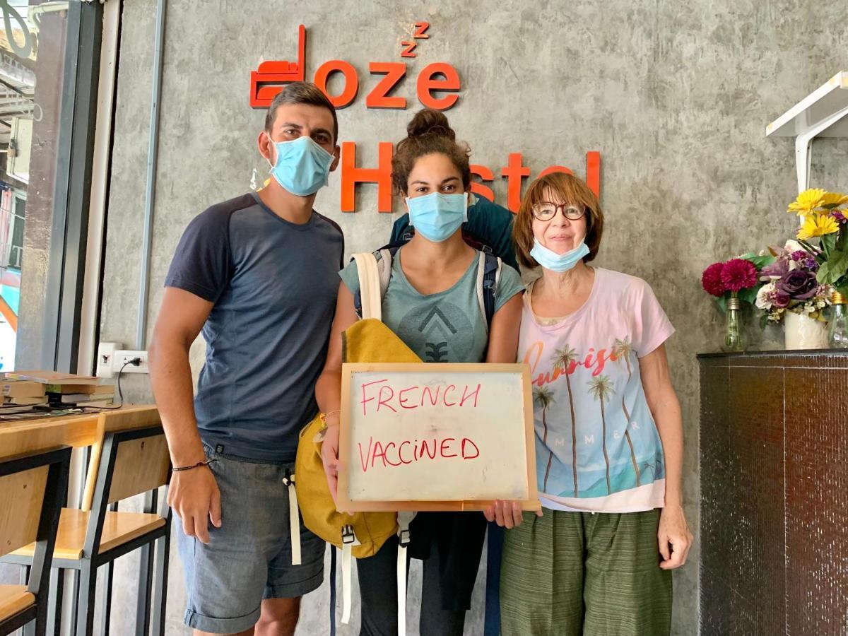 Doze Hostel Τσιάνγκ Μάι Εξωτερικό φωτογραφία