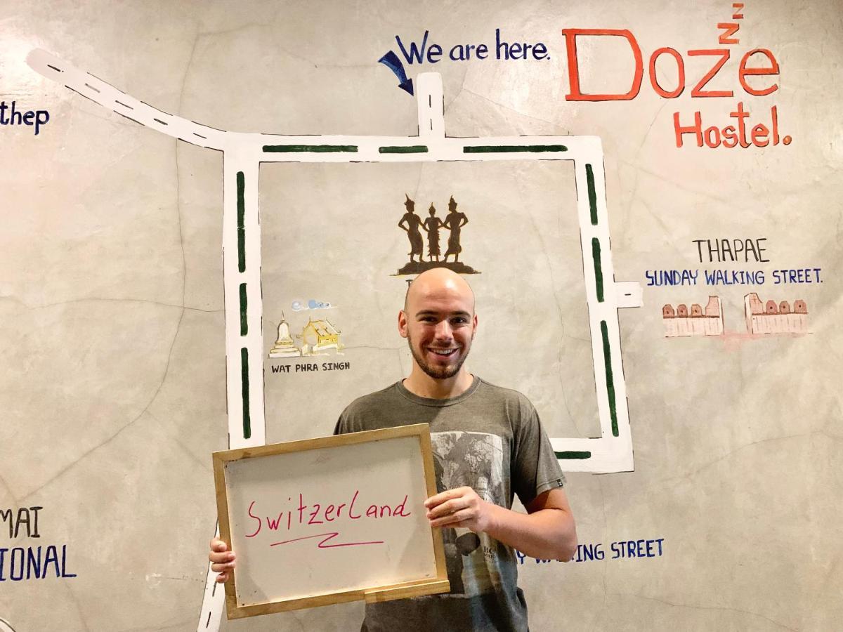 Doze Hostel Τσιάνγκ Μάι Εξωτερικό φωτογραφία