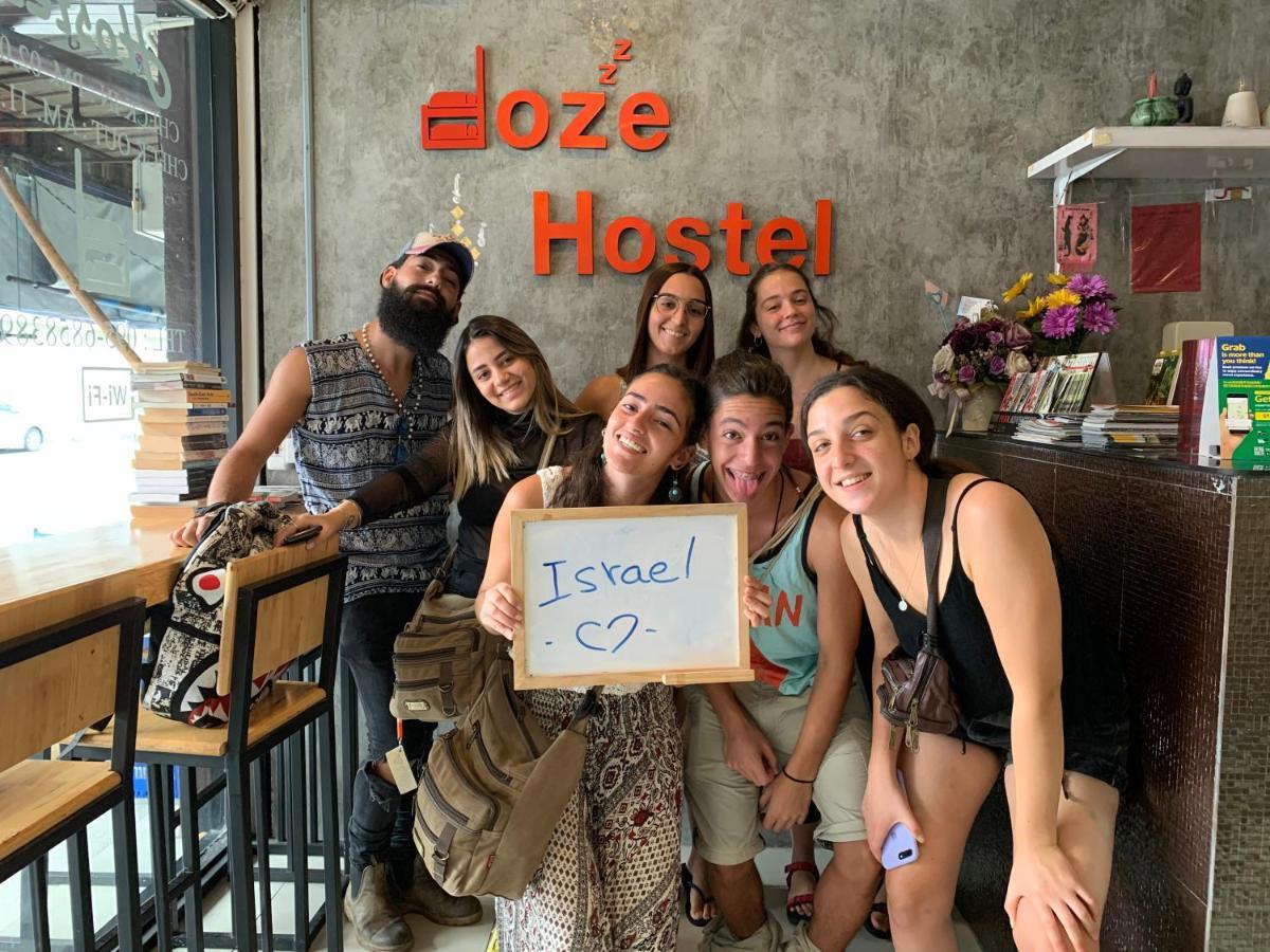 Doze Hostel Τσιάνγκ Μάι Εξωτερικό φωτογραφία
